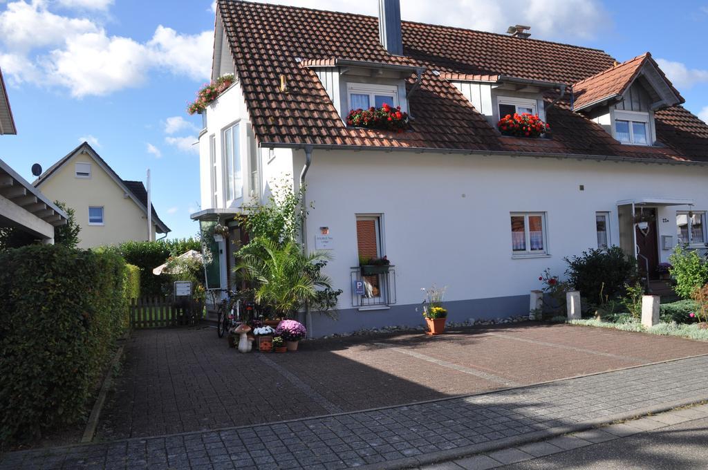 Double Two Lodge Kappel-Grafenhausen Eksteriør bilde
